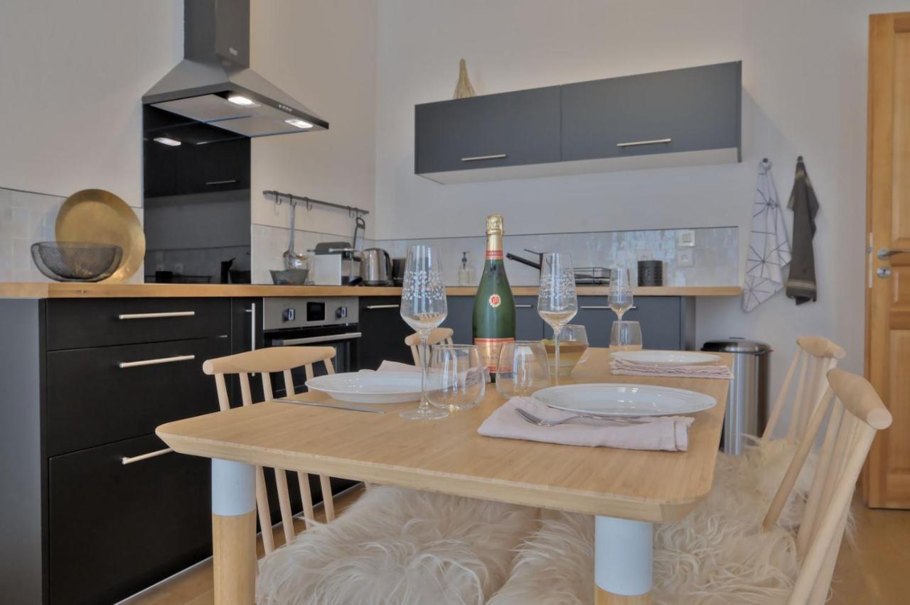 L'Antre Du Graoully Apartment Metz Bagian luar foto